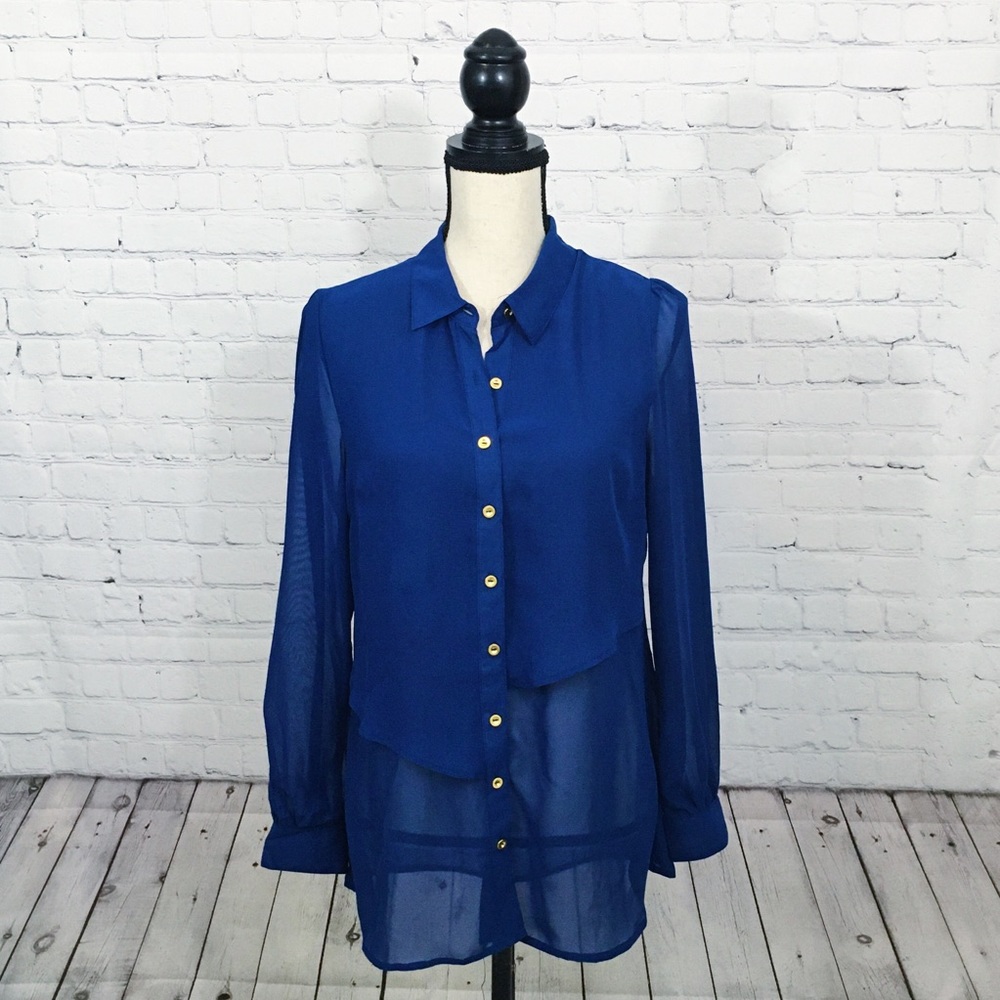 Mine Sheer Blue Botton Down Blouse Size M